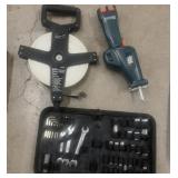 Box Deal Tools Such As Socket And Wrench Set,