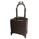 Antique Mahogany Dresser wï¿½ Mirror
