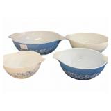 (4) PCS Pyrex Colonial Bowls