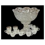 Beautiful Huge Punch Bowl wï¿½ 10 cups