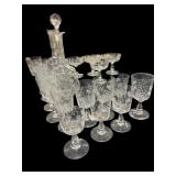 18 pc Etched Crystal Decanter wï¿½ Glasses