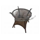 Rattan Table wï¿½ Glass Top