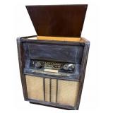Antique Radio /Record Player