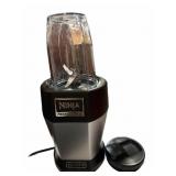 NINJA 900 Watts Blender