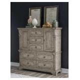 $2479 MSRP Legacy Classic Sorona 60" Master Chest