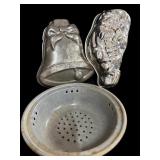 Vintage Strainer & 2 Cake Pans