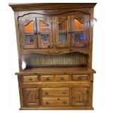 Lighted USA Country Hutch