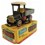 FRAGSTON ANTIQUE TRUCK-Friction Powered
