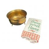 (2)PCS Bass Design Footed Bowl With Kitchen Towel