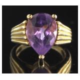 14kt Gold Pear Cut 4.00 ct Amethyst Ring