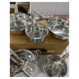 12 Pc Cookware Set