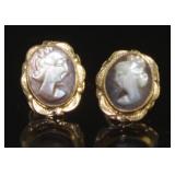 14kt Gold Craved MOP Cameo Stud Earrings