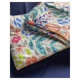 New Queen Quilt & Shams