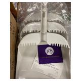 (3) Miracle Sweep Dust Pans