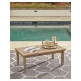 P805 Outdoor Cocktail Table