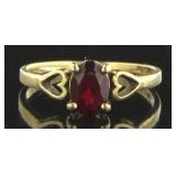 10kt Gold Oval 1.00 ct Ruby Dinner Ring