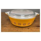 Vintage Pyrex Bowl W/ Lid
