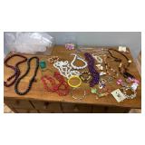 Estate Lot Vintage Jewelry