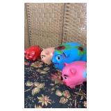 (4)  Pig Banks