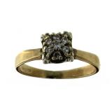 10kt Gold Antique Diamond Cluster Ring