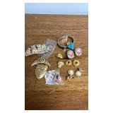 Estate Lot Vintage Jewelry