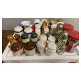 Estate Lot Vintage Salt & Pepper Shakers
