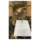 24 Huggable Hangers & 2 Velvet Bags