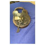 Heavy Duty Lock and Key