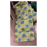 4 Green  & 2 Floral Preowned Cushions