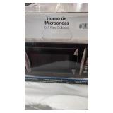 .7 cu ft Microwave