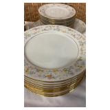 65 Pc Estate Noritake Dish Set For 12