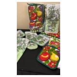 10 Pc Ivy Garden & Fruit Microfiber Kitchen