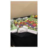 Deal 17 Pc Ivy Garden & Fruit Microfiber Kitchen