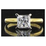 Beautiful Princess Cut White Topaz Solitaire Ring