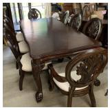 Gorgeous Estate Formal Dong Table W/ 8 Chairs