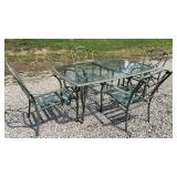 Estate Outdoor Table & 4 Chairs