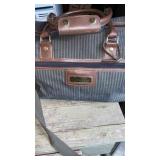 Preowned Gloria Vanderbilt Carry On