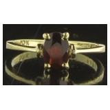 10kt Gold Natural Garnet Solitaire Ring