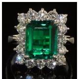 14kt Gold 5.88 ct Emerald & Diamond Ring