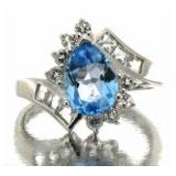 10kt Gold Pear Cut 2.33 ct Blue-White Topaz Ring