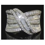 Brilliant 1.00 ct Round & Baguette Diamond Ring