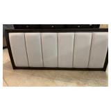 King Ashley Sleigh Headboard *Has Legs-Shown