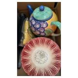 Teapot, Vintage Bowls