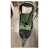 Preowned Expedition Runners Stroller