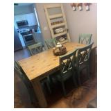 Ashley Farmhouse Pre-Owned Table & 6