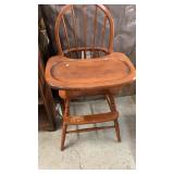 Pre-Owned Highchair