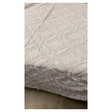 Estate Chenille White Spread