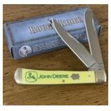 John Deere Large Trapper Pocket Knife