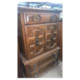 Pre-Owned Bachelor Style Door Chest