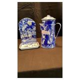 2 pc Granite Teapot & Holder